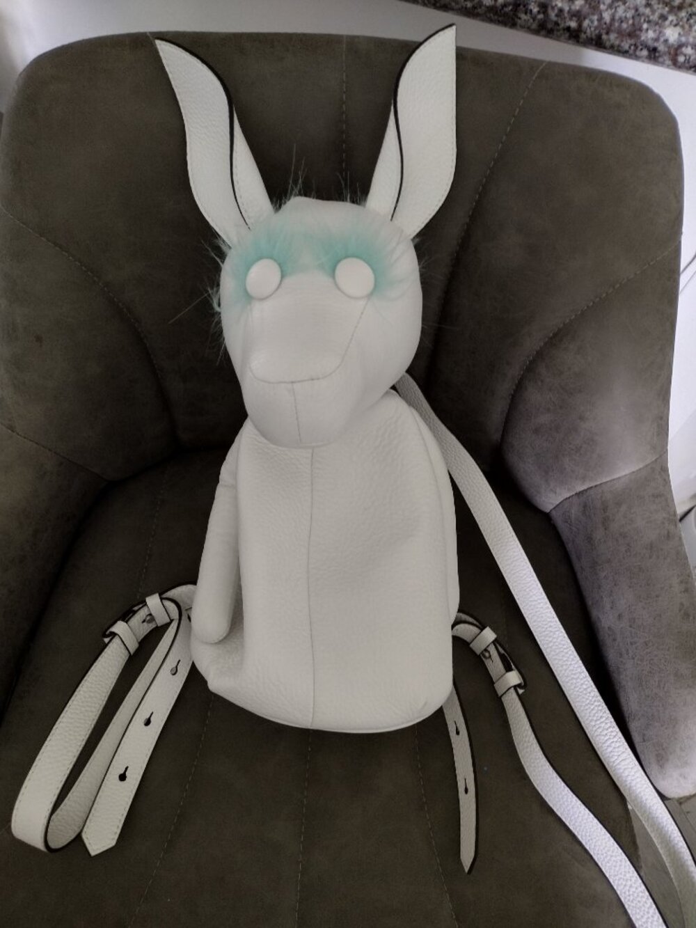 Kendall + Kylie Normie Dog White Leather Backpack NWOT Plush Rare Statement Bag - Picture 7 of 10